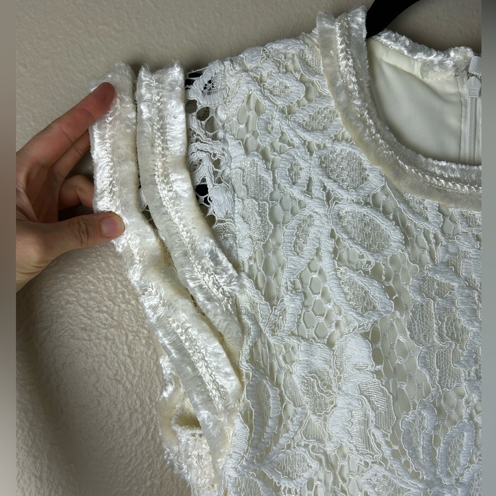 Alexis Kleo Midi Dress - Picture 9 of 10